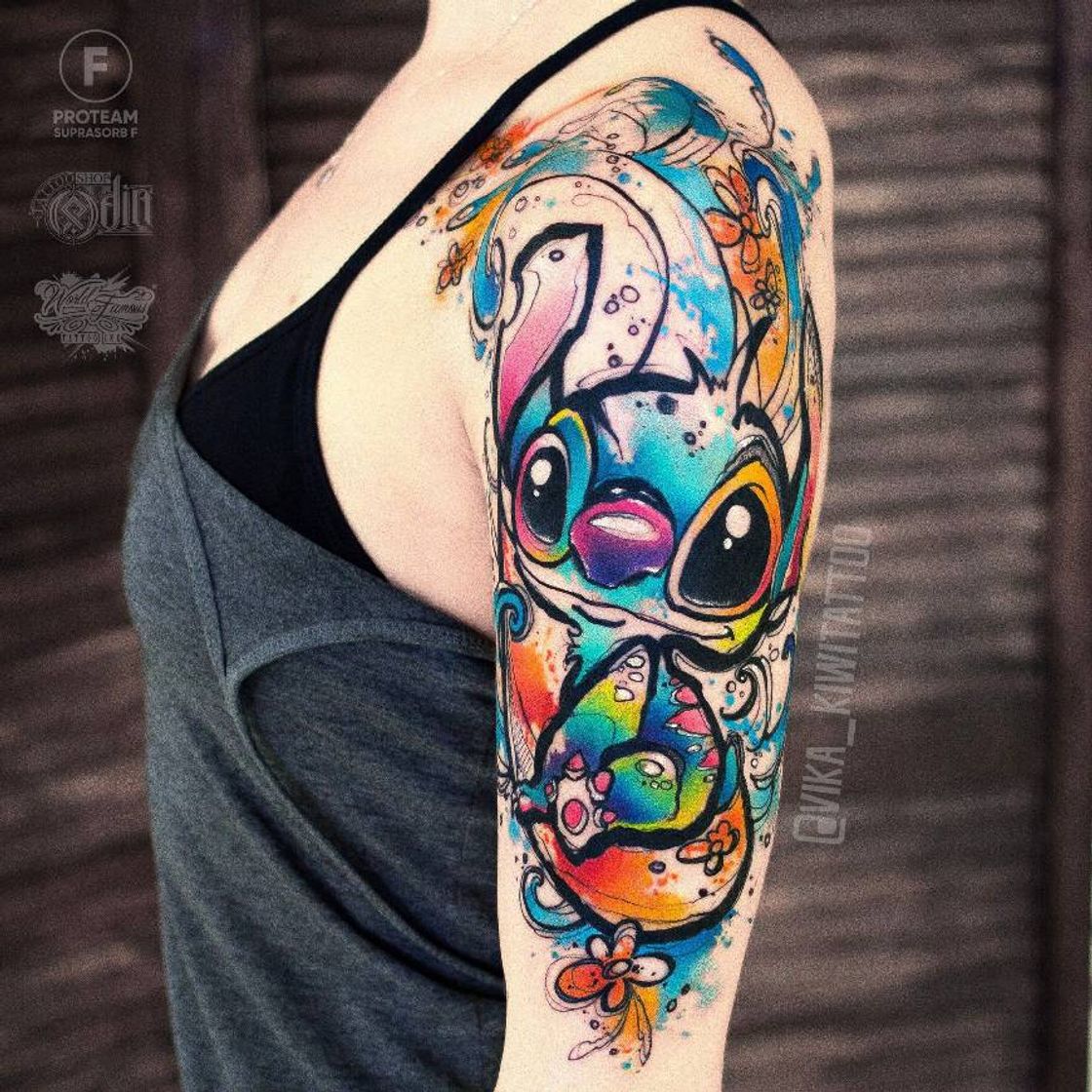 Moda Tatuagem colorida 💙❤️