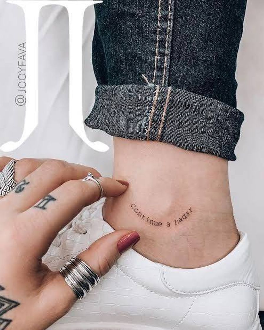 Moda Tatuagem inspirada no filme " Procurando Nemo"