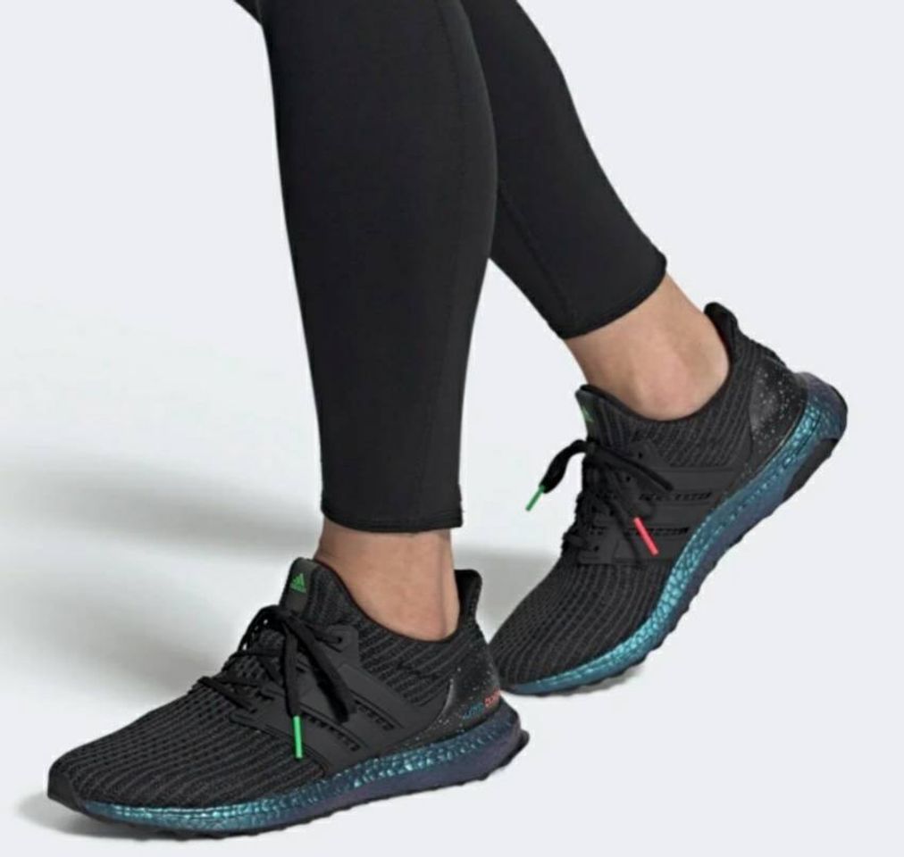 Social Adidas Ultraboost Preto/Azul