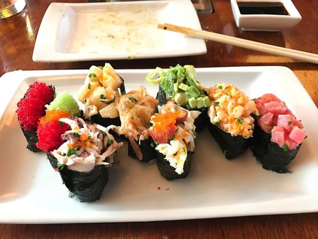 Restaurants Sushi Roll Plaza las Americas