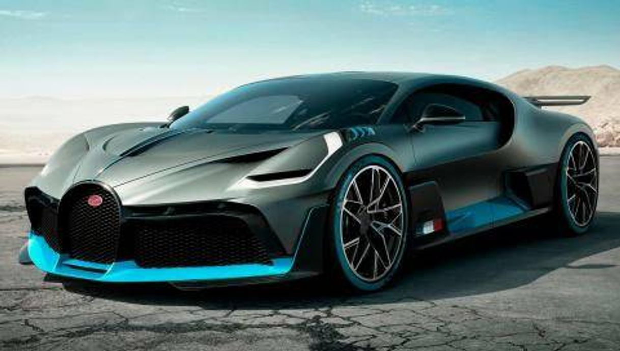 Moda Bugatti Divo 2021