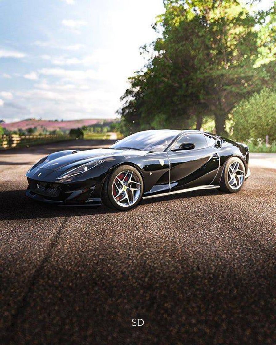 Moda Ferrari 812 superfast