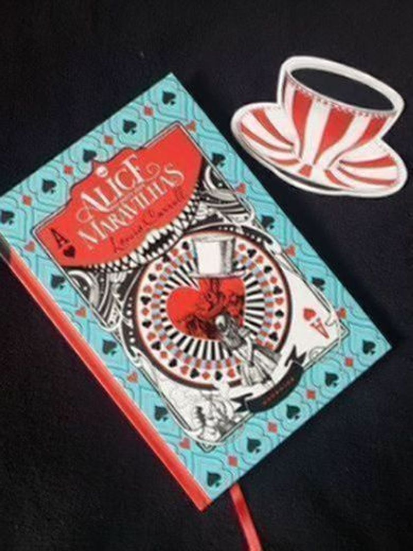 Book Alice no País das Maravilhas