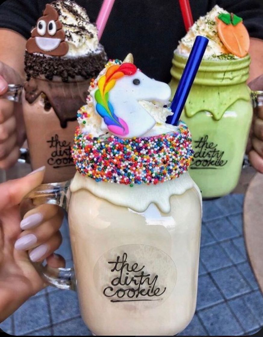 Fashion milk shakes- emoji