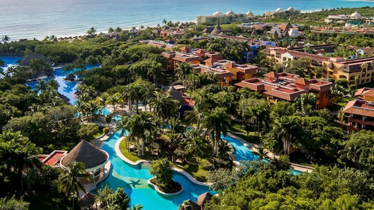 Place Iberostar Paraiso Beach