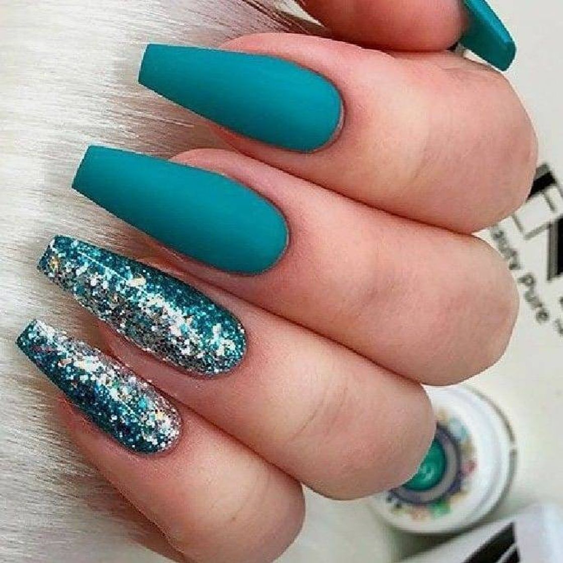 Fashion nails