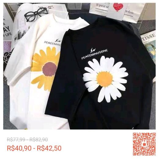 Camiseta / estampada com  flor 
