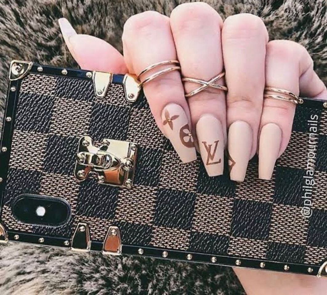 Social Crisnails ® CRIS NAILS® MAQUILLAJE MALETIN