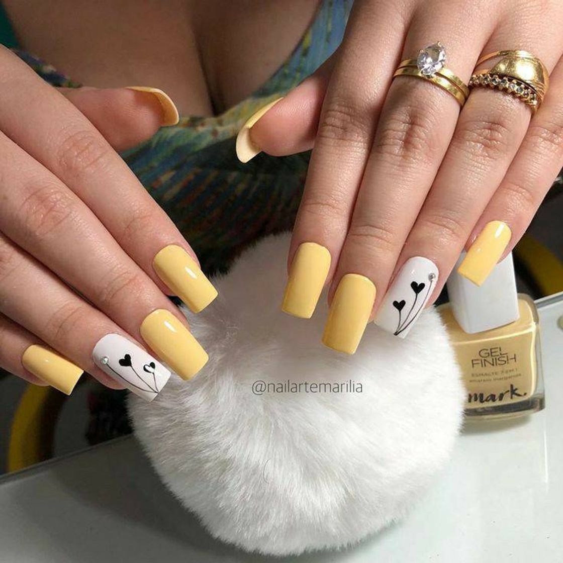 Moda Desenhos em unhas 