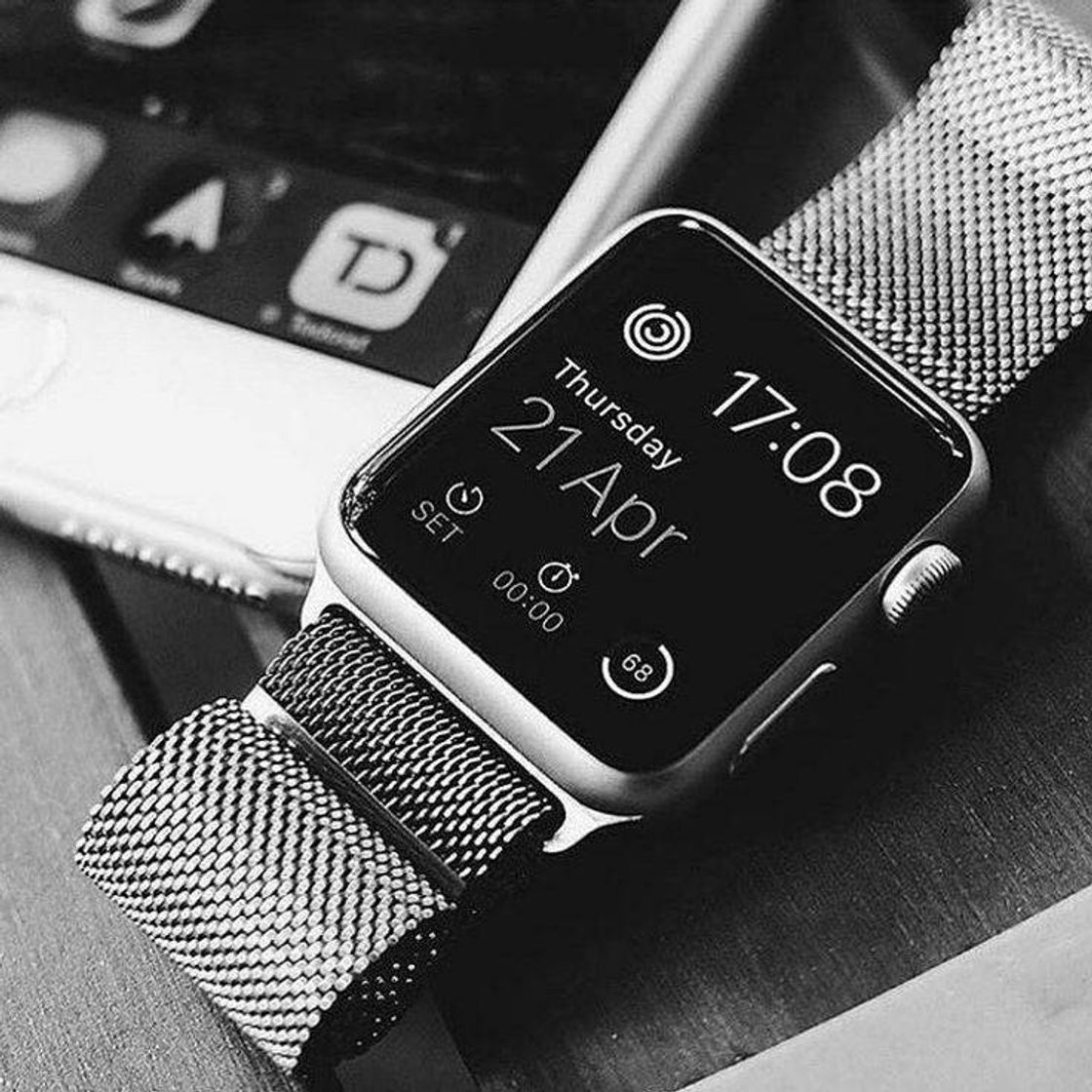 Social Apple Watch Series 5