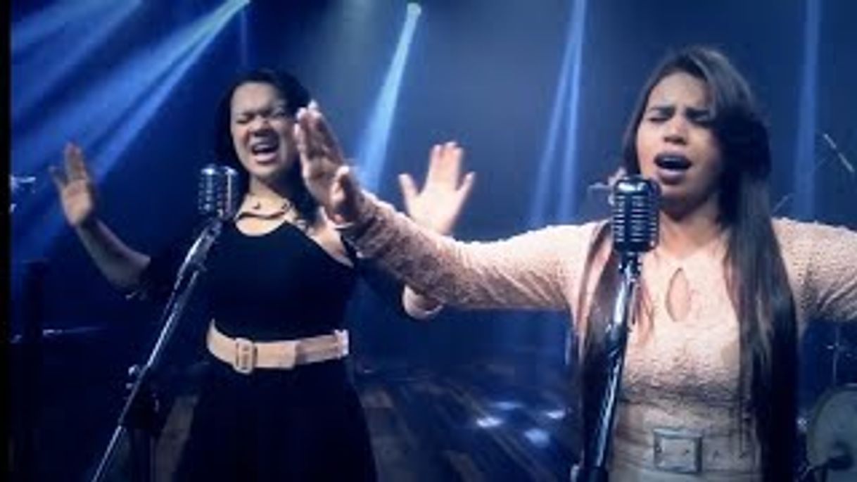 Social EU CHOREI OUVINDO ESSE LOUVOR!! / A Oração - Tatiane ...