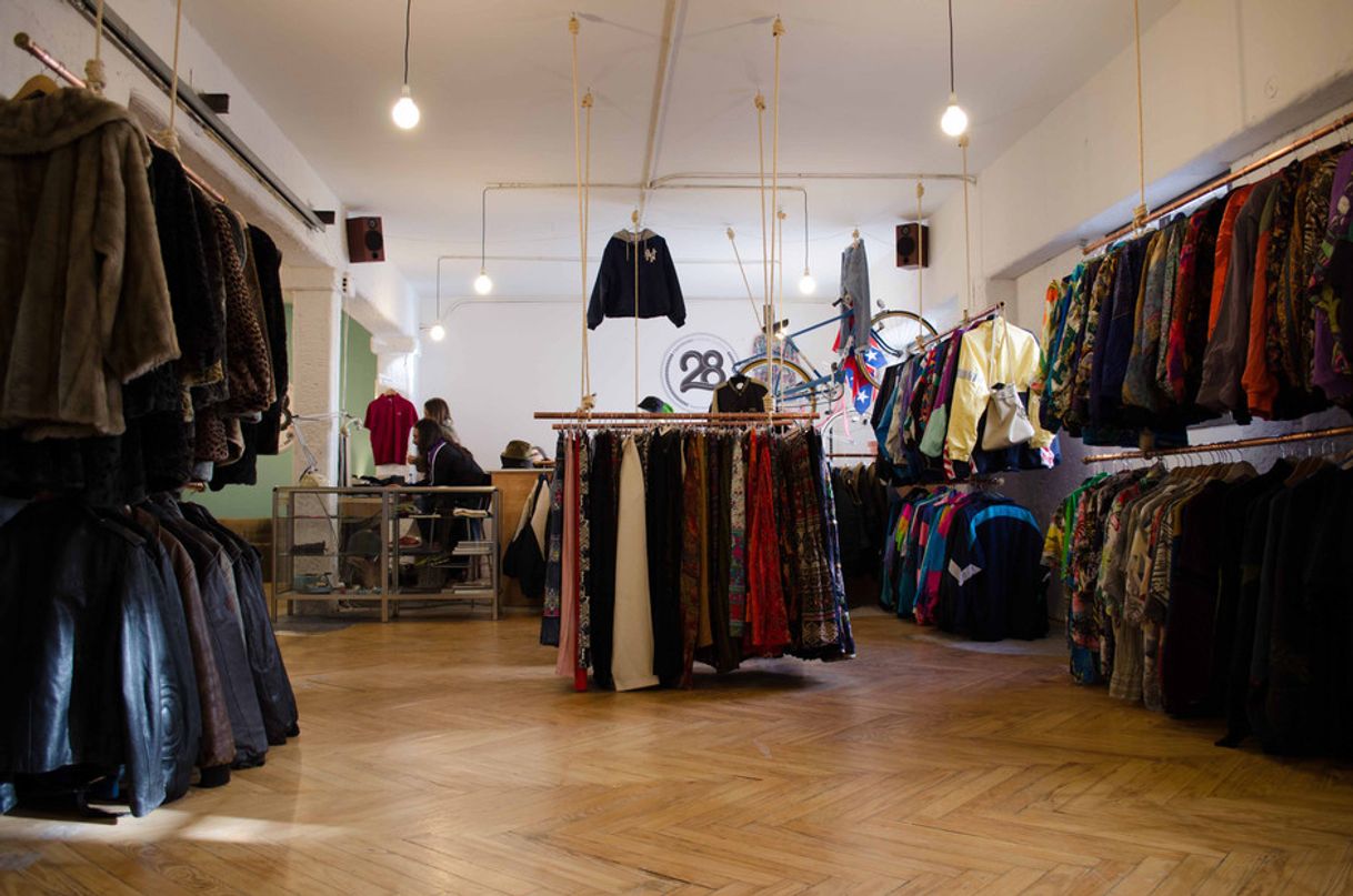 Place 28 vintage clothing