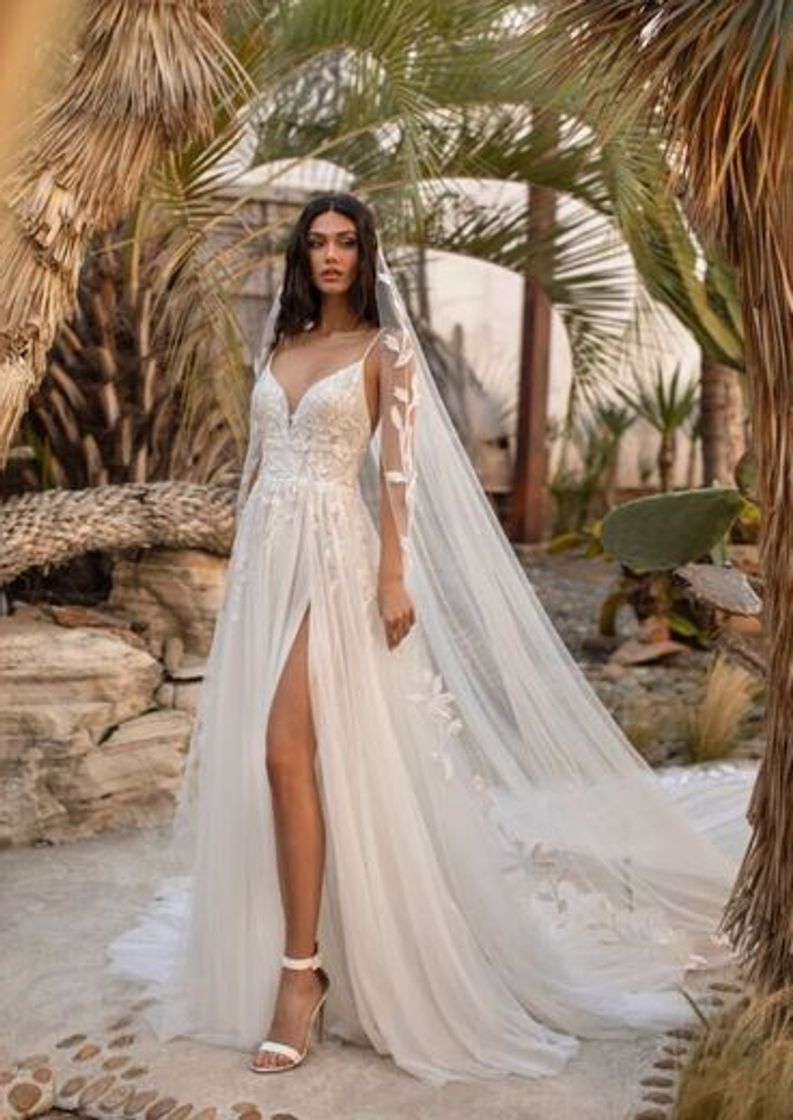 Moda Inspiração pra quem vai casar na praia 😍👰🏼‍♀️