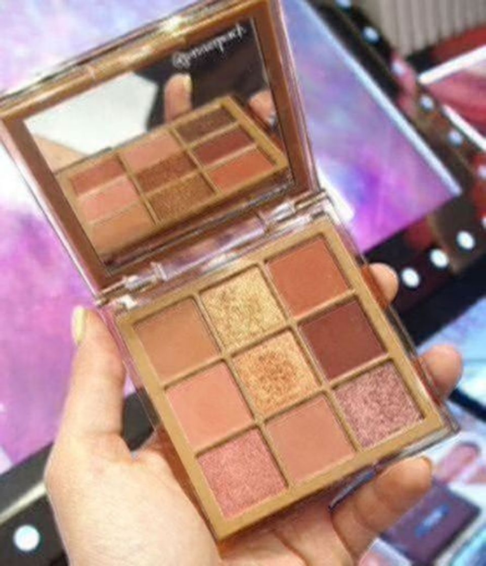 Social HUDA BEAUTY Nude Obsessions Eyeshadow Palette COLOR