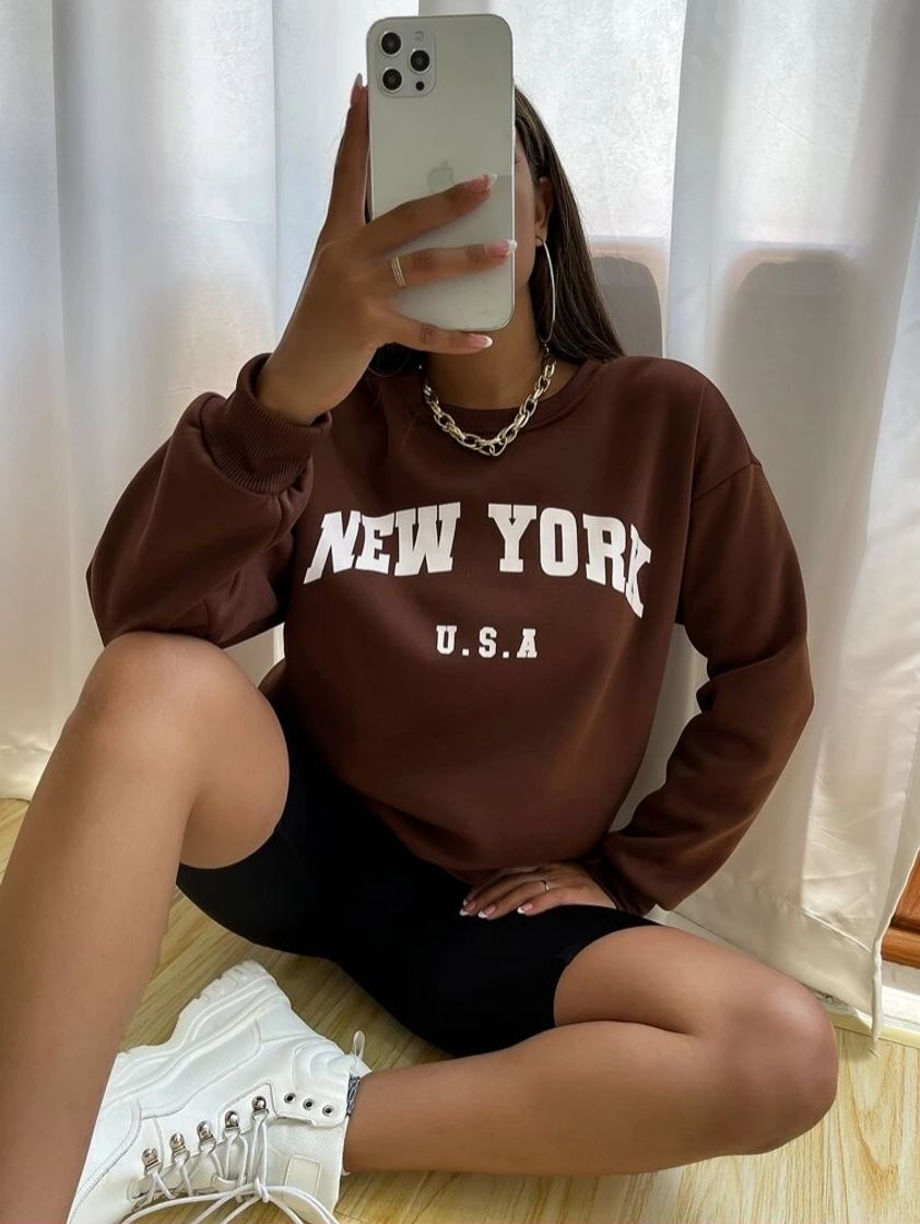 Moda Drop Shoulder Letter Graphic Pullover