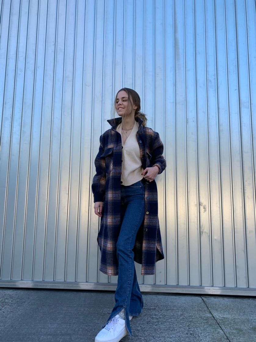 Social SPLIT SKINNY HI-RISE JEANS