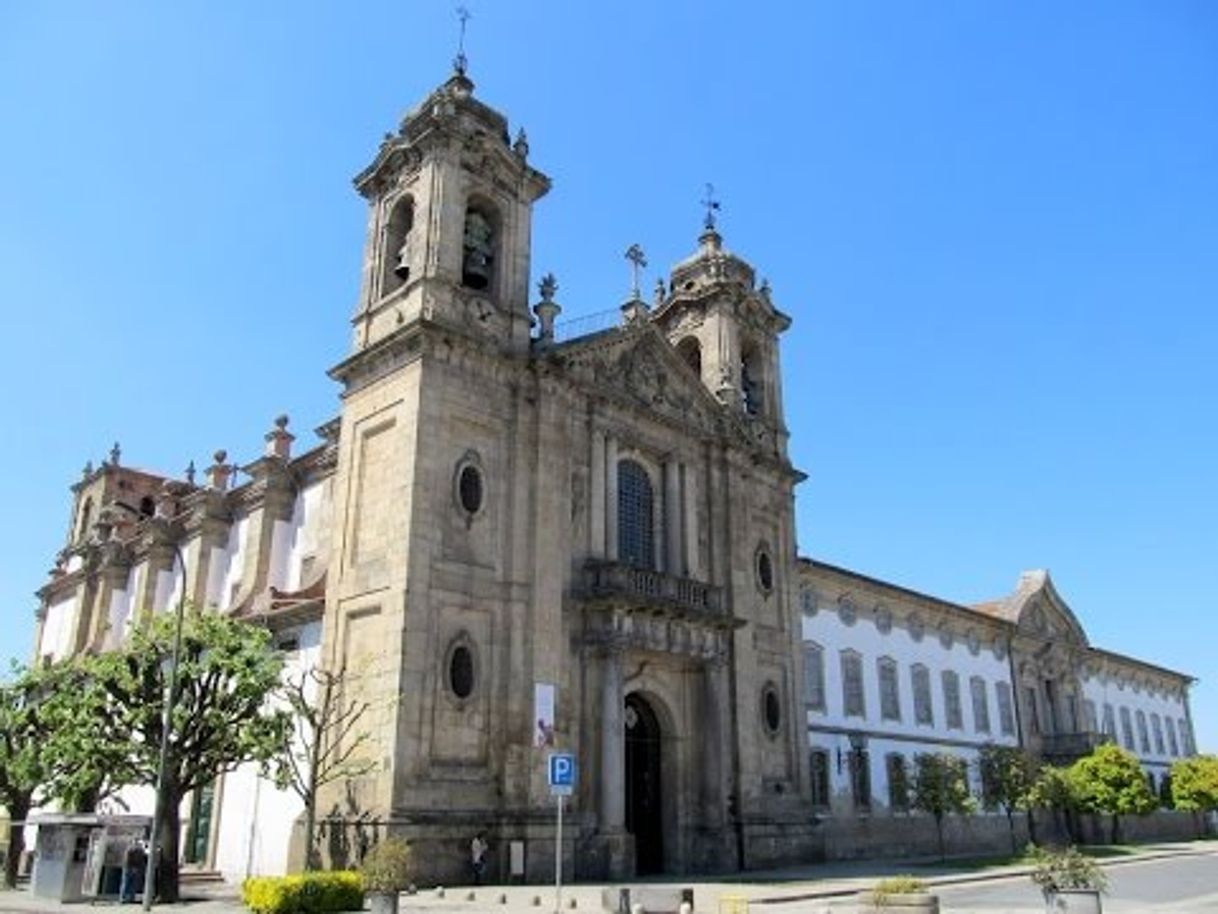 Places Igreja do Pópulo