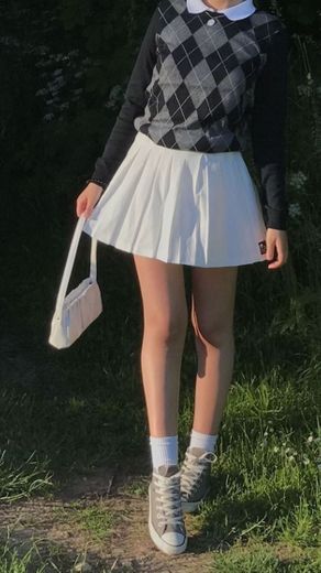 White tennis skirt 🦄