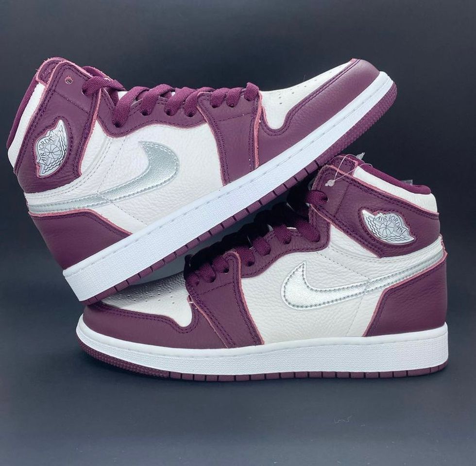 Social AIR JORDAN 1 HIGH BORDEAUX