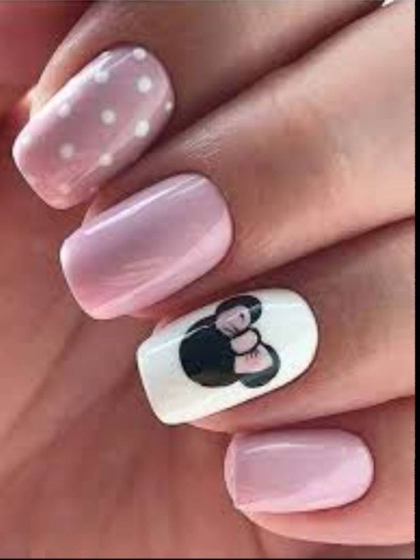 Moda Uñas diseño Minnie 💅✨