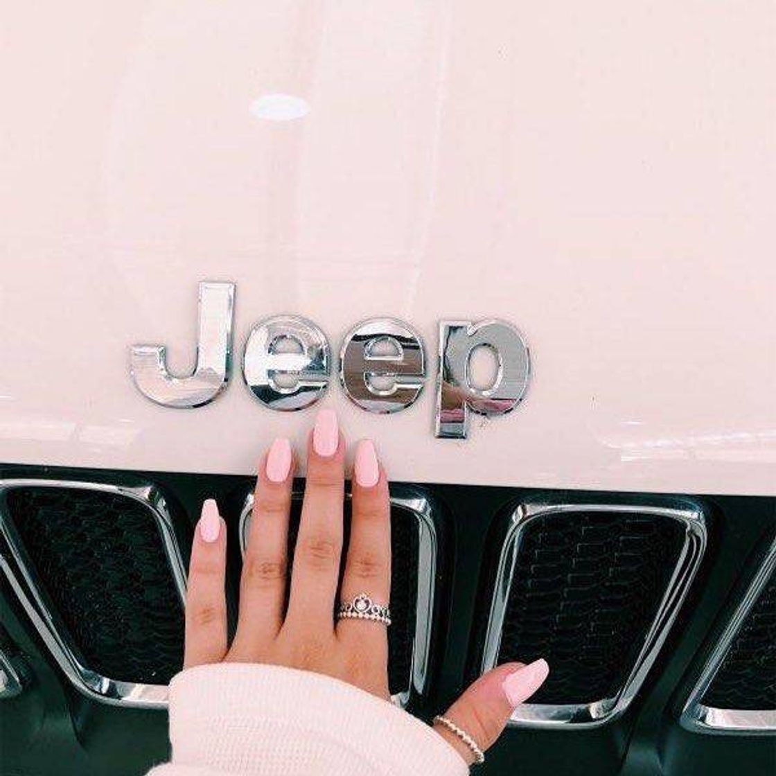 Moda Pink jeep