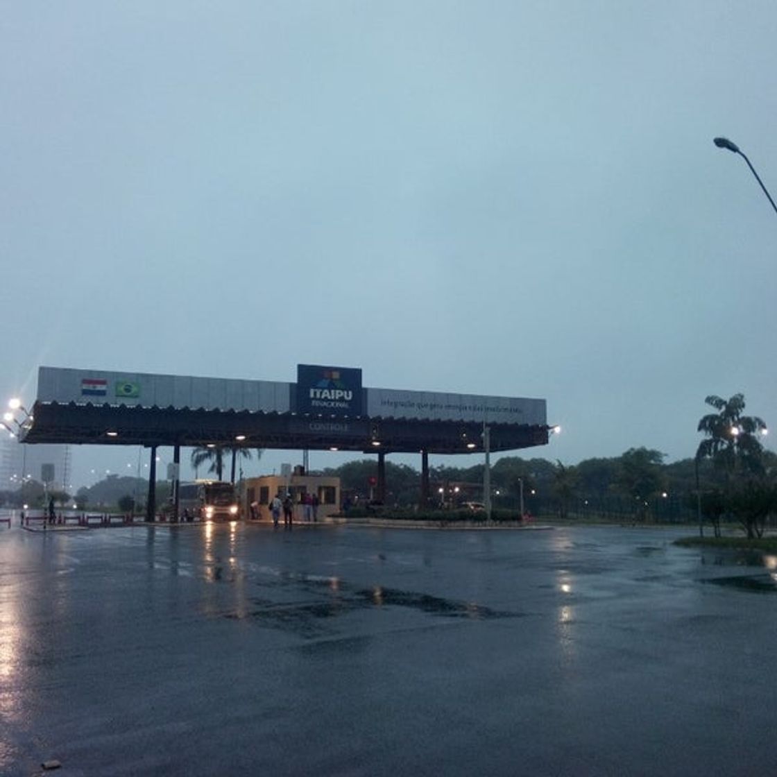 Place Itaipu Binacional - Barreira de Controle