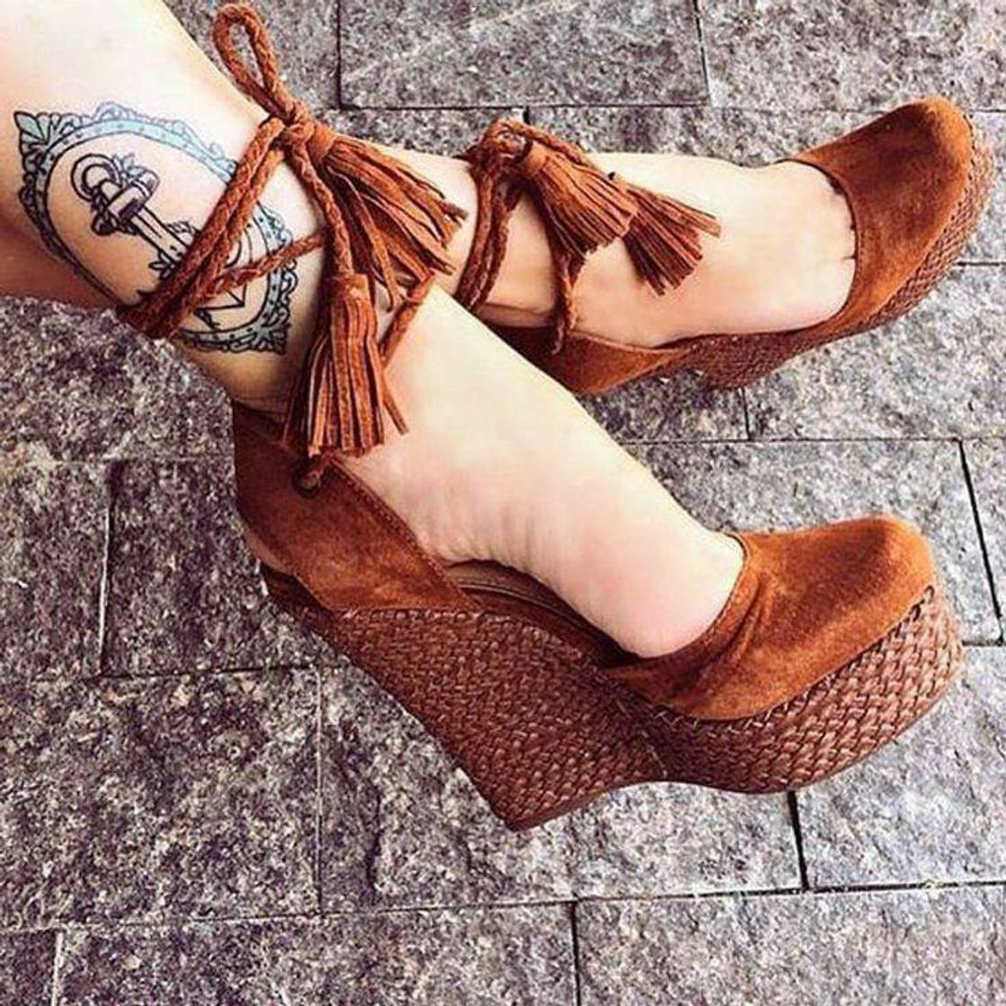 Moda Tendências em sapatos feminino para o verão ...