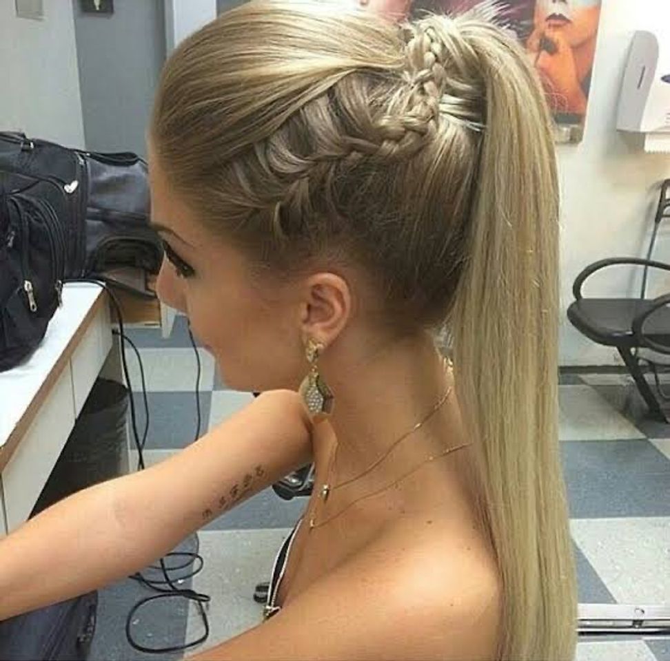 Fashion Penteado Moicano