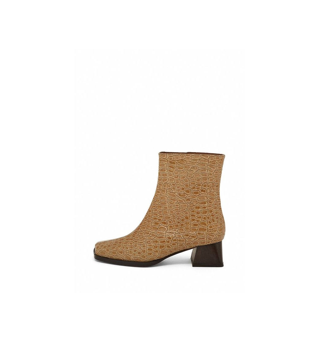 Moda Ankle boots