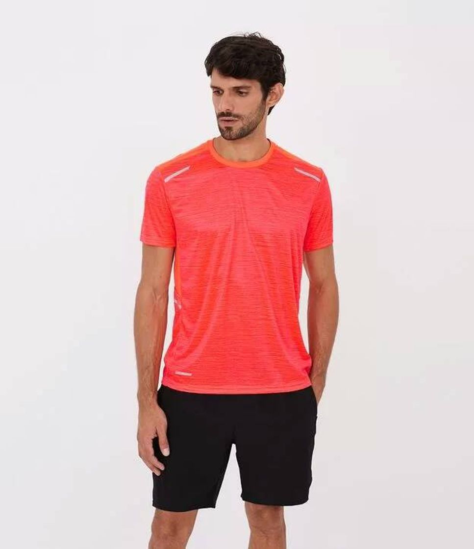 Moda CAMISETA ESPORTIVA LISA COM PROTEÇÃO UV