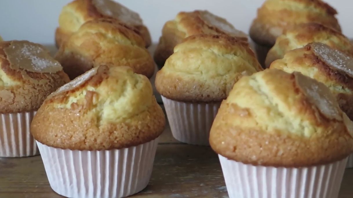 Fashion Cómo hacer magdalenas caseras y esponjosas. Receta tradicional ...