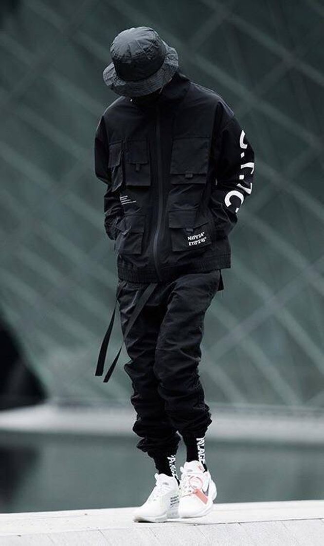 Moda TechWear, talvez seja a nova moda! 