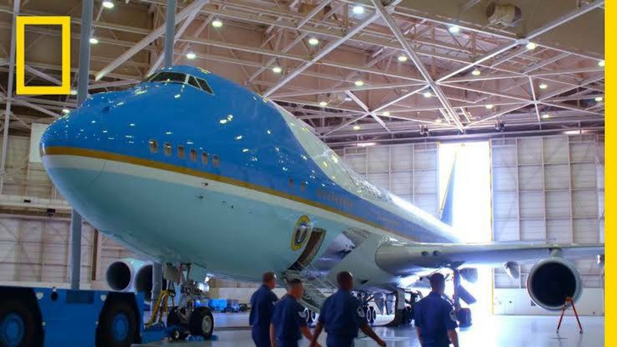 Social Air Force One: A Nova Fortaleza Voadora