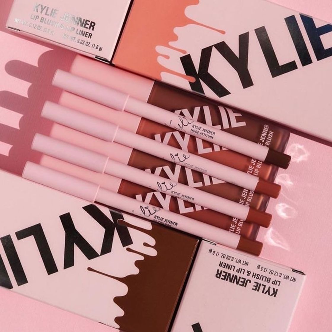 Fashion Kylie Cosmetics 🖤✨