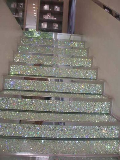 Escada Brilhante