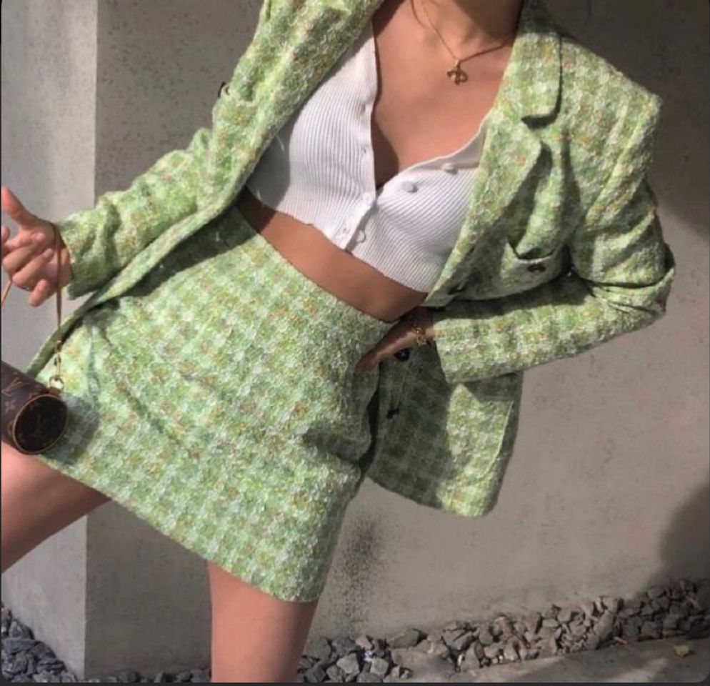 Fashion outfit green