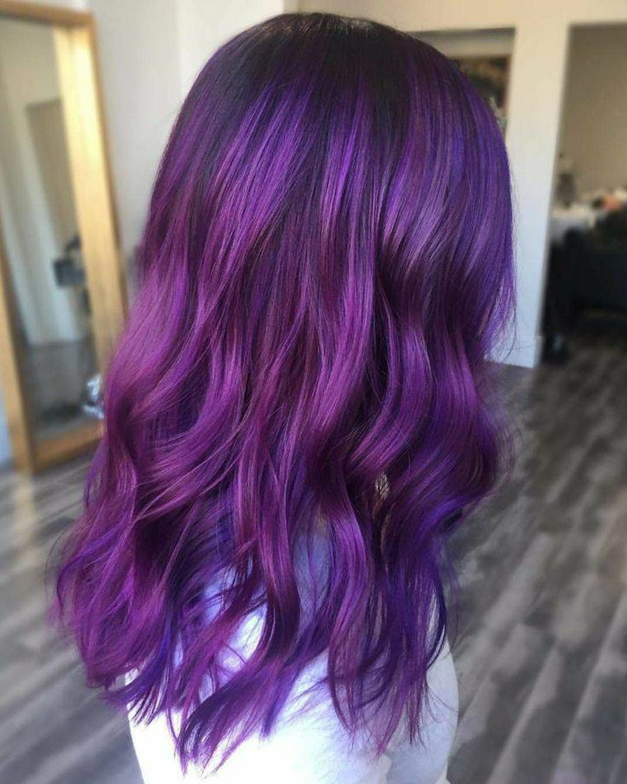 Cabelo cor roxo