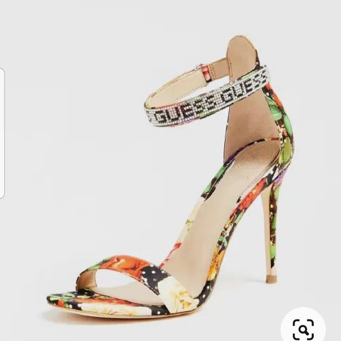 Moda Sandalia linda da Guess 👠😍