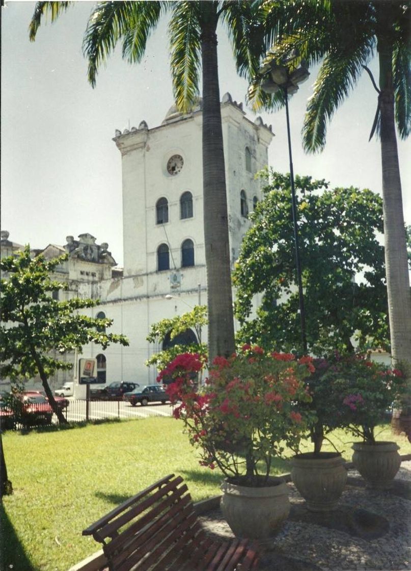 Place Torre Malakoff