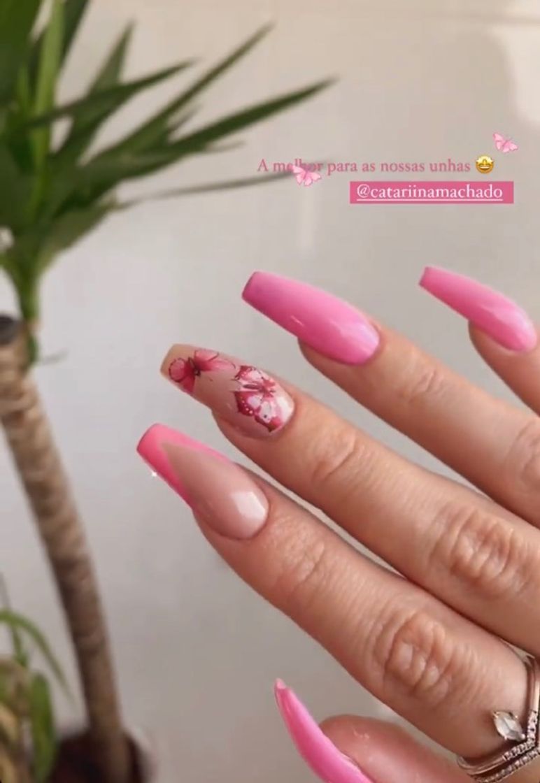 Social Pink nails