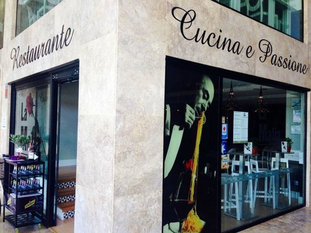 Restaurantes La Mafia se sienta a la mesa