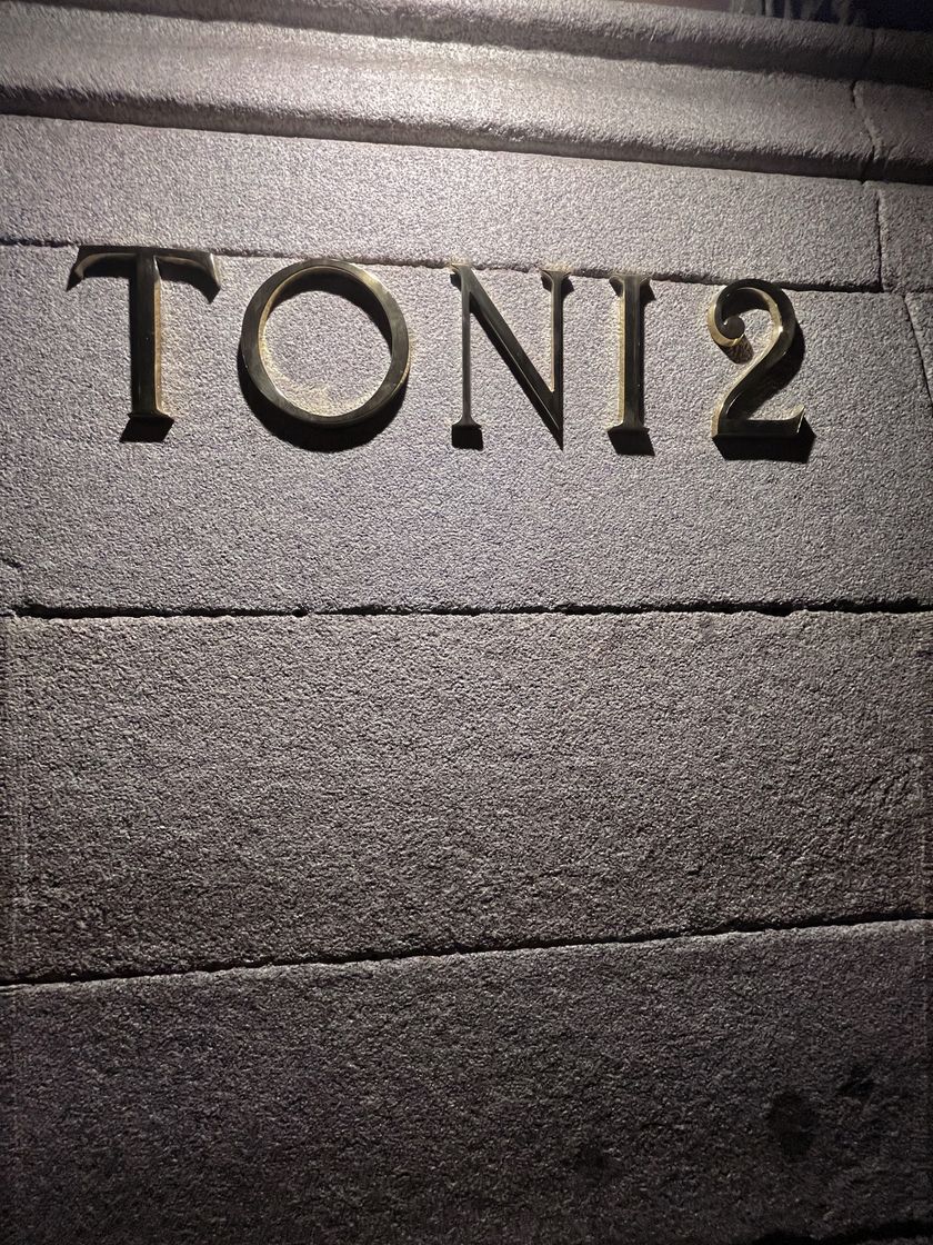 Fashion Toni 2 Piano Bar Madrid