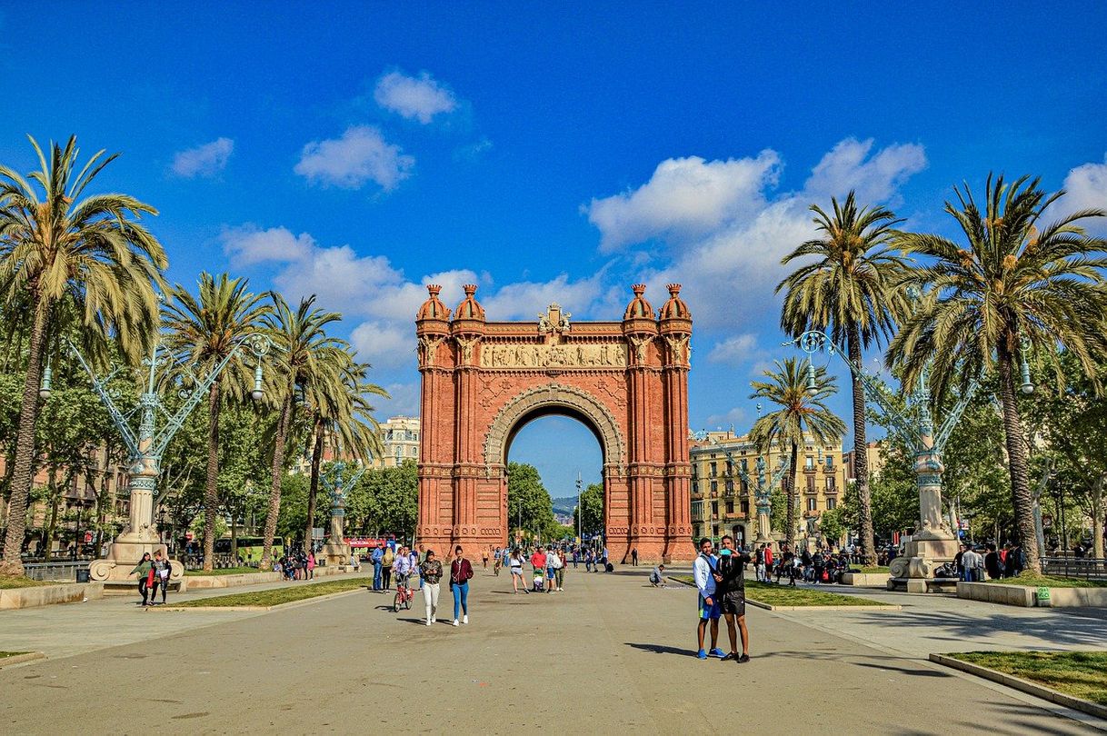 Place Arc de Triomf