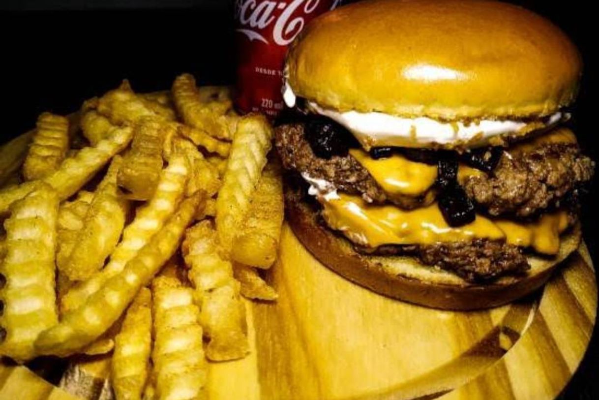 Moda Humm que delícia🍔🍔😋😋🥤