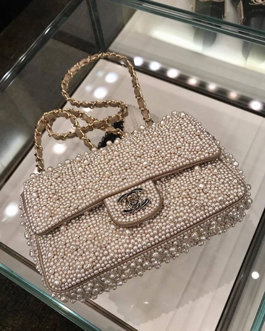 Product Bolsa perolada Chanel 