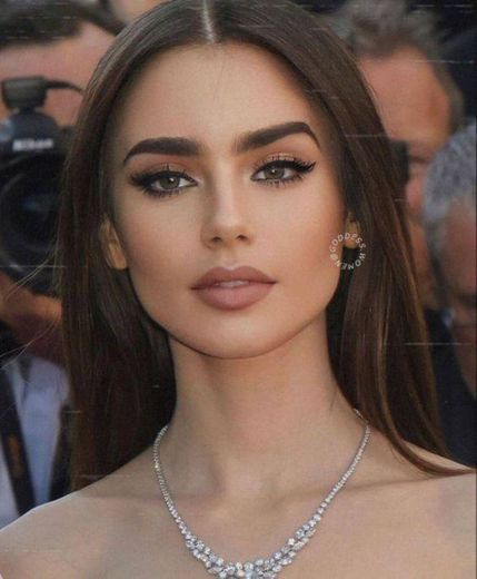 Lily collins 💥