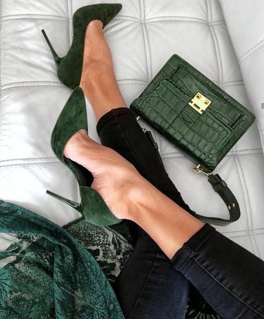 Fashion Scarpin verde musgo 🌱