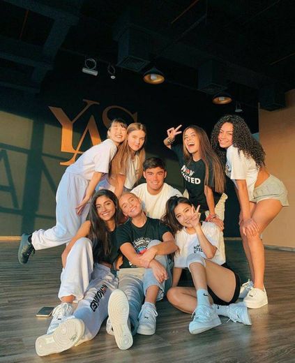 Now United🎶