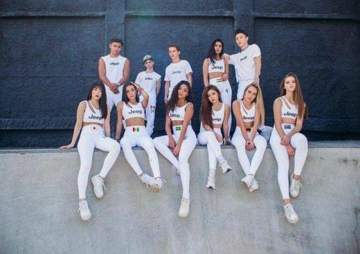 NOW UNITED❤
