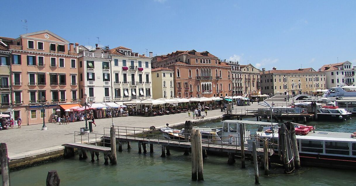 Place Riva degli Schiavoni